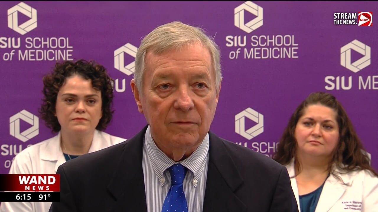 Durbin, SIU Medicine leaders discuss Trump's cuts to Medicaid, medical student loans